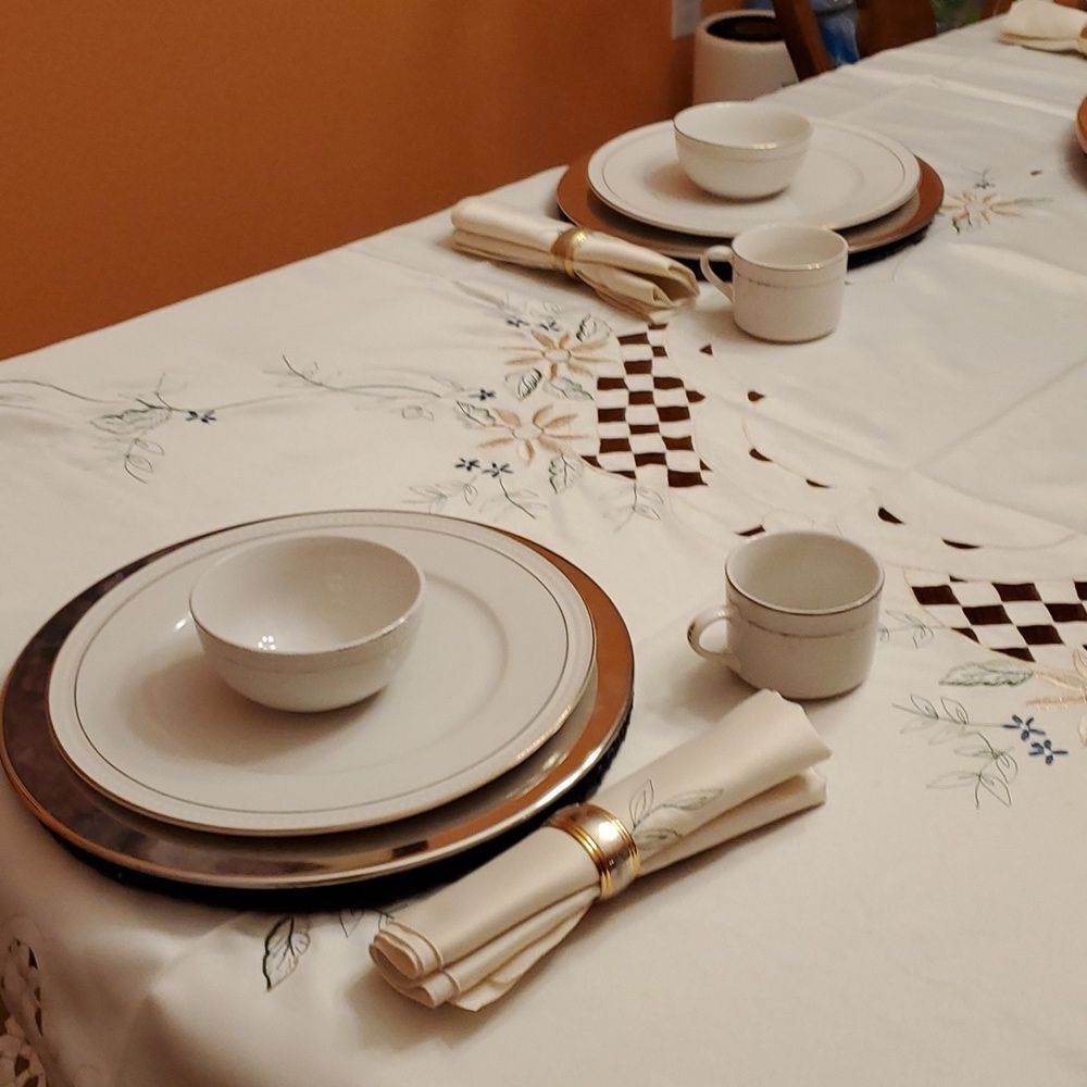 Home Dinner set - Picture 5 of 7